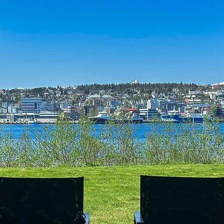 Panorama View - Free Parking - Perfect For Couples Leilighet Tromsø