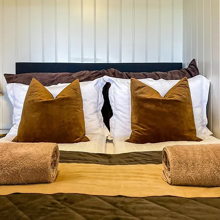 Panorama View - Free Parking - Perfect For Couples Appartamento